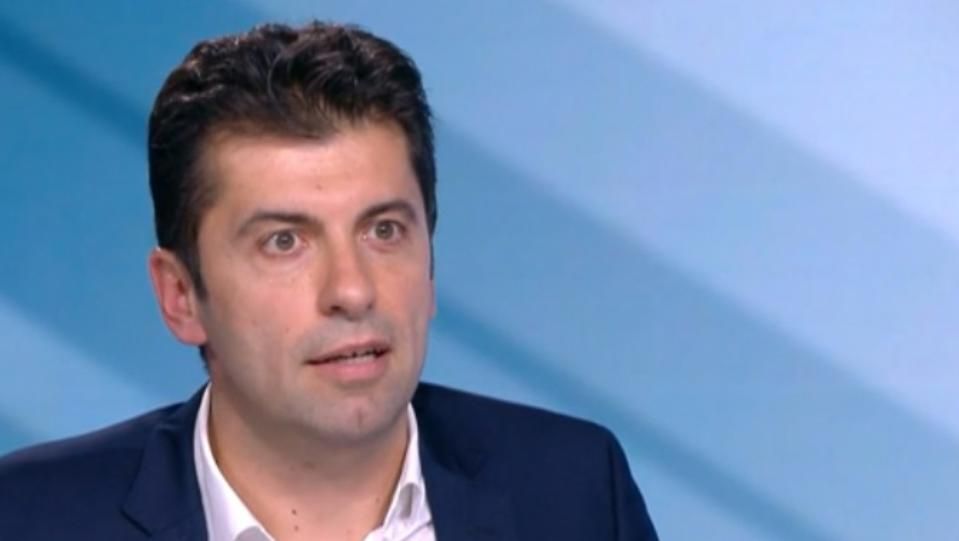 Кирил Петков: Благодаря на президента, Радев! България е в сърцето ми