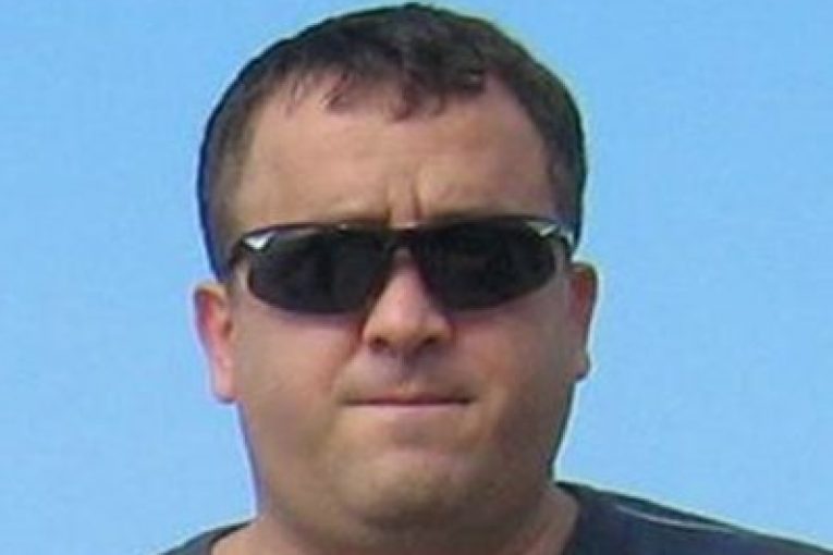 Вижте кой е погребалният агент Георги, заравял старци в гората