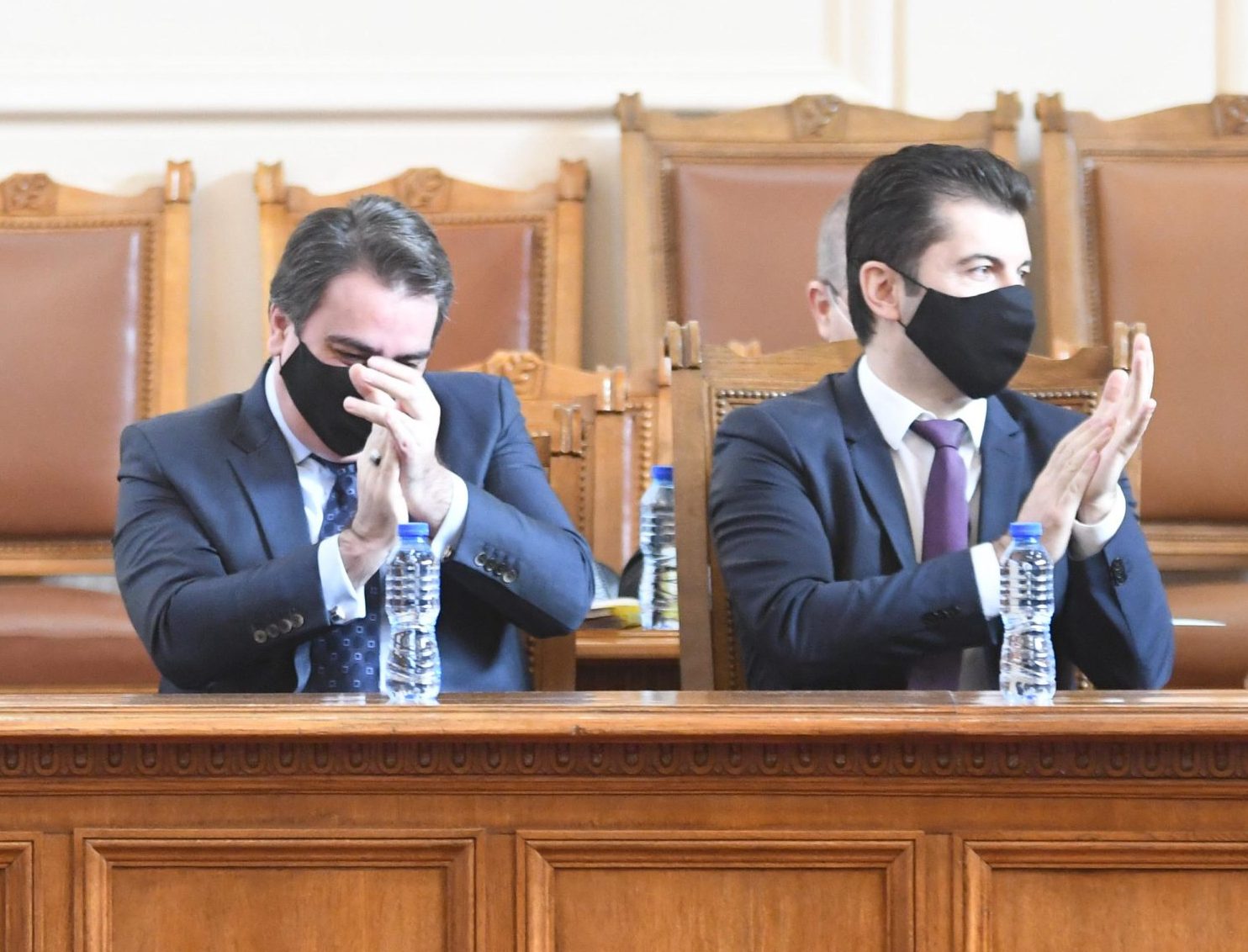 Не знаете какви са щетите от управлението на Киро и Асен? Ето ви ги!