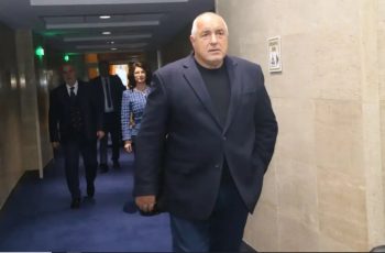 Борисов с мълниеносно решение след погромите в Триъгълника на властта.