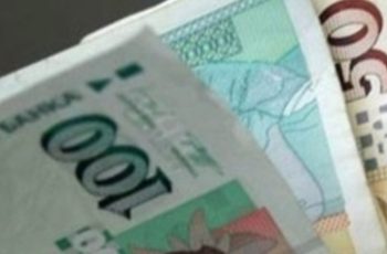 Добра вест за пенсионерите: Вдигат пенсиите от тази дата..