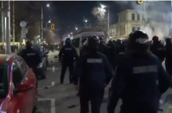Официално от агитките! Оклеветяват ни — не сме ние виновните, а част от протестиращите са виновни