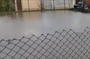 Извънредно! Скъса се дига. Много къщи са под вода