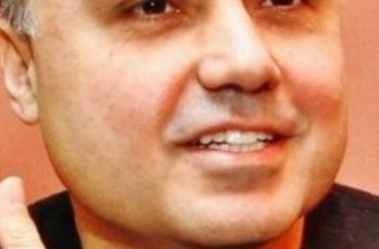 Очакваше се: Ето с коя се заигра Евгени Димитров – Маестрото след като