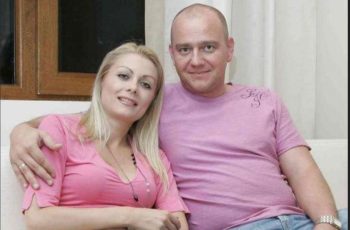 Уау! Няма да повярвате как изглежда бившият съпруг на Венета Райкова