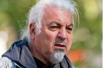 Васко Кръпката разри: Мутри с бухалки спираха музиката ми
