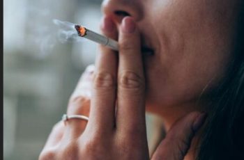 Цигарите поскъпват драматично, кутията ще струва
