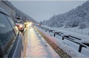 До дни времето се обръща: Връхлита студ и сняг