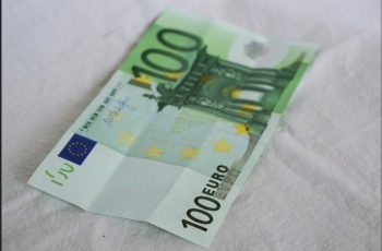 100 евро отгоре към пенсията вместо