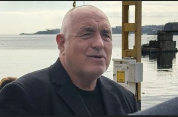Бойко се гъбарка: Досега Радев беше пилот на самолет, вече е