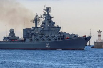 САЩ разположиха над 15 военни кораба за блокада на Иран в Ормузкия проток