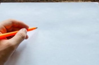 ЦИК и областните управители с мерки бюлетините да се попълват с химикалки със син цвят