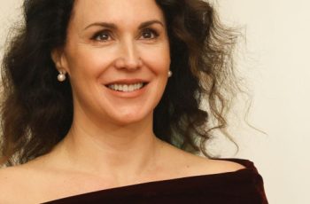 Мария Петрова: Пътят от „твърде ниска“ до легенда в Книгата на Гинес