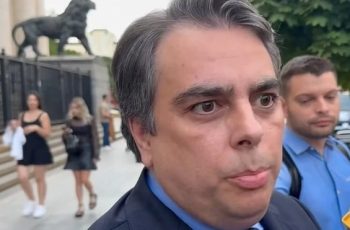 Асен Василев избира Пловдив: Манол Пейков остава извън Народното събрание